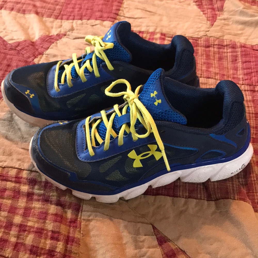 Boys Under Armour Sneakers